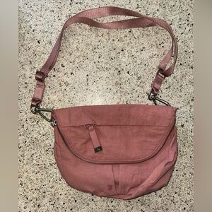 Lululemon all night festival bag